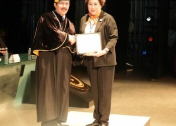 Entrega el Rector de la UAT Dámaso Anaya reconocimientos al mérito universitario 2024