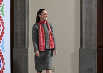 "Hay que estar a ras del suelo siempre": Sheinbaum hace llamado tras enfrentamiento de Adán Augusto y Monreal. Foto de Presidencia de México