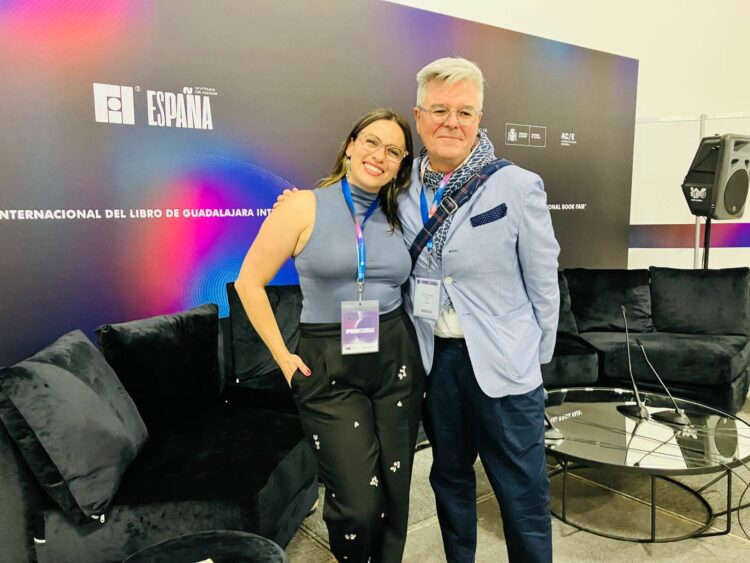 El audio es otra manera de leer: Elena Bazán presenta la primera edición de Foro Audio FIL. Foto de Tania Villanueva para EnUn2x3