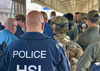 Osiel Cárdenas cumplirá condenas en México. Foto de X HSI San Antonio