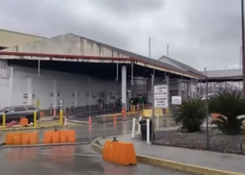 En la frontera tamaulipeca hay mil 600 migrantes varados. Foto tomada de video