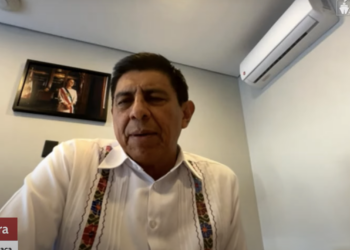 "Yo no me enredo en pleitos", Salomón Jara evade comentarios que lo califican de narcogobernador. Foto tomada de video