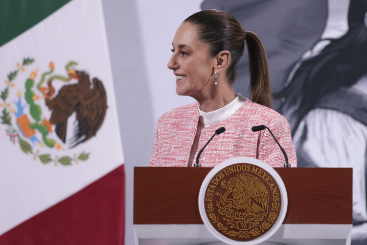 Despliegue de fuerzas federales al norte no deja desprotegido al resto del país, aclara Sheinbaum. Foto de Presidencia de México