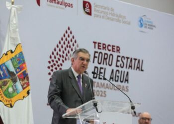 Llama Américo Villarreal a poner fin a la privatización del agua
