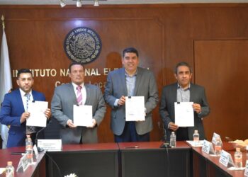 INE y IETAM firman convenio para la elección judicial. Foto de IETAM