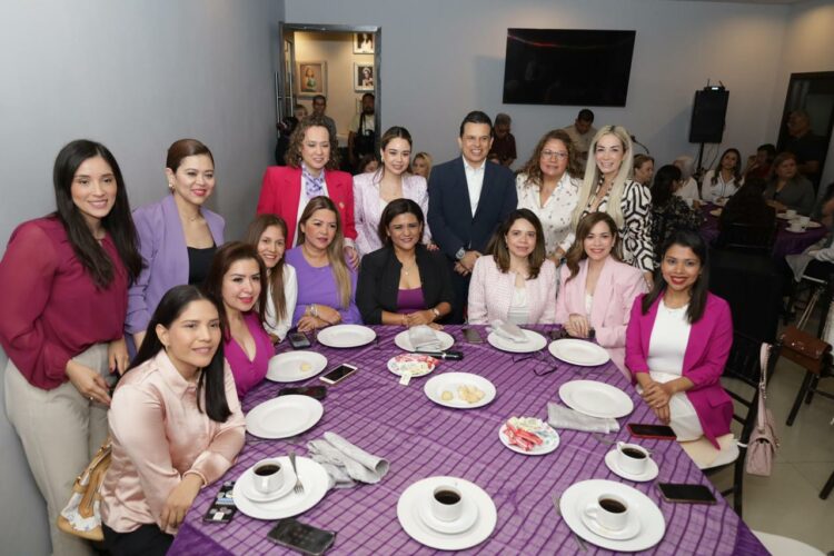Mujeres empresarias impulsan la economía de Victoria | Foto: Cortesía