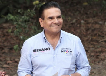 Denuncia contra Aureoles es asunto de la Fiscalía: Sheinbaum. Foto de Facebook Silvano Aureoles