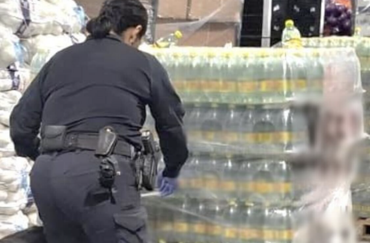 Decomisan más de una tonelada de metanfetamina en botellas de agua en cruce fronterizo con Tamaulipas. Foto de SSPC