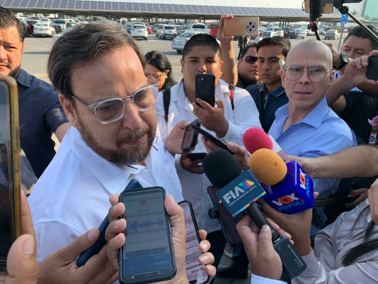 Regresan a clases pero preparan puente