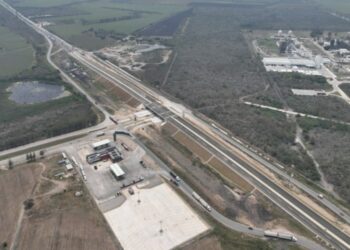 Gobierno de AVA cumple; rescata “Puente Roto” y lo inaugura como puente «La Esperanza»