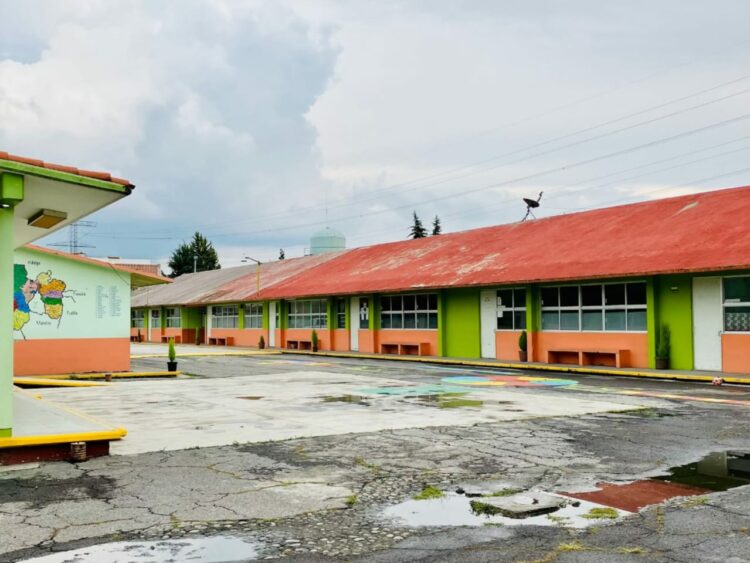 Vandalizan entre 600 y 700 escuelas en periodos vacacionales | Foto de Unsplash