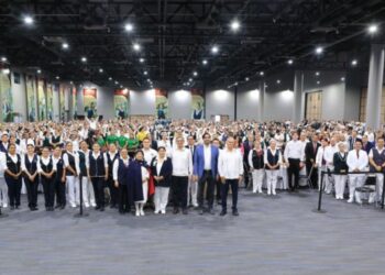 Celebra Américo Villarreal a cerca de 3 mil profesionales de la enfermería en Tamaulipas