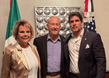 Roland Johnson y Eduardo Verástegui