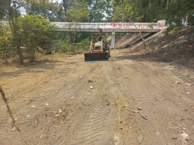 Inicia municipio de Victoria trabajos de reparación en puente del 13 boulevard