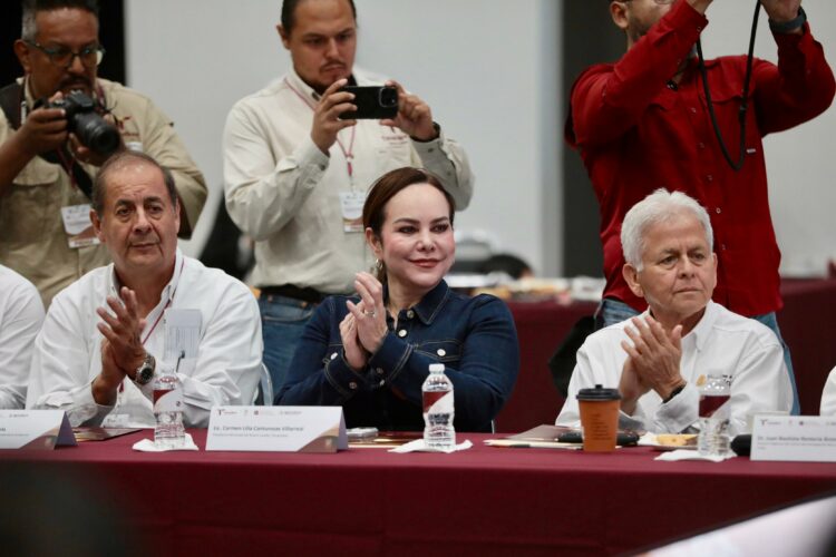 Refrenda Alcaldesa Carmen Lilia Canturosas compromiso con productores locales en instalación consejo estatal para el desarrollo rural sustentable