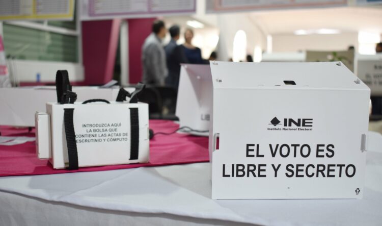 La mejor forma de celebrar un año de Gobierno es con la elección judicial: Sheinbaum llama a votar masivamente. Foto de INE Edomex