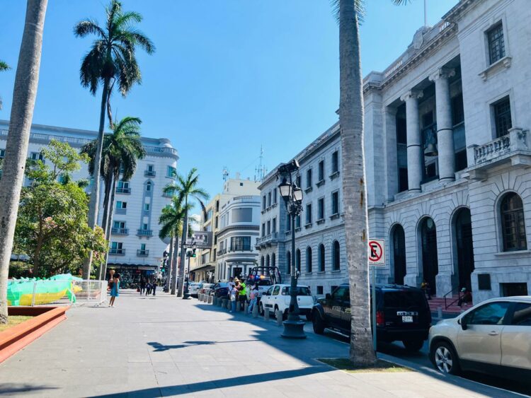Alertan por ola de calor en Tamaulipas. Foto de Tania Villanueva para EnUn2x3