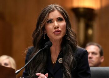 Kristi Noem, secretaria del Departamento de Seguridad Nacional de Estados Unidos