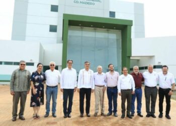 Supervisa Américo Villarreal avances del nuevo Hospital General de Ciudad Madero