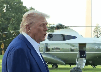 Donald Trump estalla contra Israel e Irán por romper alto al fuego