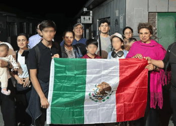 Mexicanos evacuados de Irán