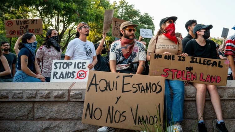 Protestas migrantes Dallas y Austin