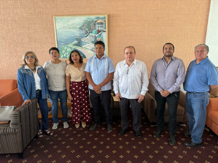 Reitera ISSSTE disposición al diálogo; jubilados han sido manipulados. Foto de Josué Escamilla