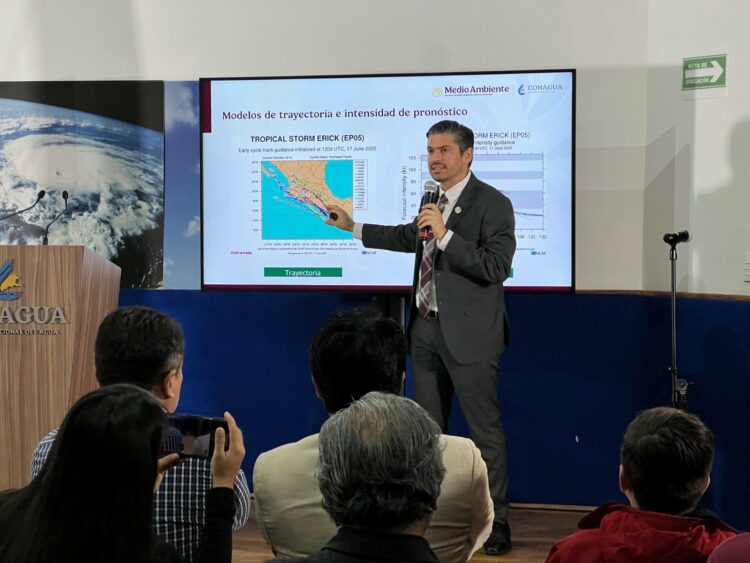 coordinador general del Servicio Meteorológico Nacional (SMN), Fabián Vázquez, sobre Erick