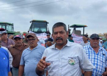 Detienen a líder de sorgueros por bloqueos en San Fernando. Foto de Josué Escamilla