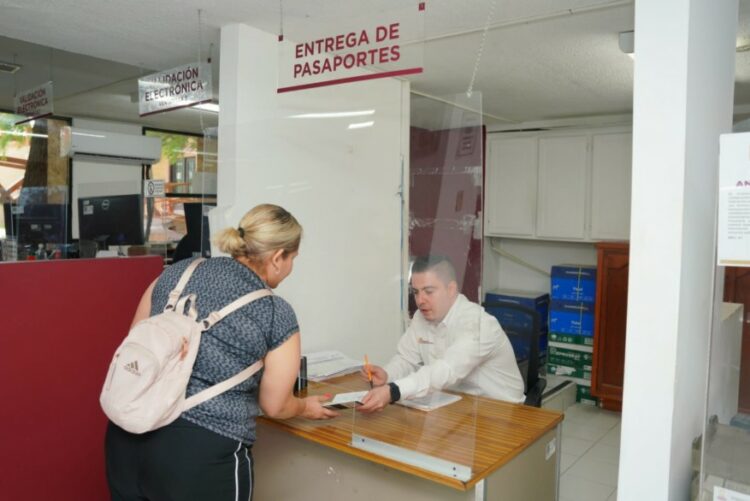 Oficina de enlace con la SRE en Nuevo Laredo entregará pasaportes en periodo vacacional