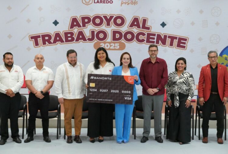 Fortalece alcaldesa Carmen Lilia alianza con magisterio de Nuevo Laredo