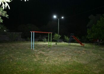 Entrega Municipio área verde iluminada en la Mariano Matamoros