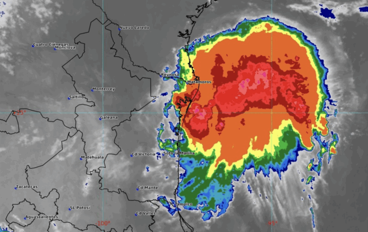 Baja presión en el Golfo de México se desplaza frente a costas de Tamaulipas. Foto de SMN