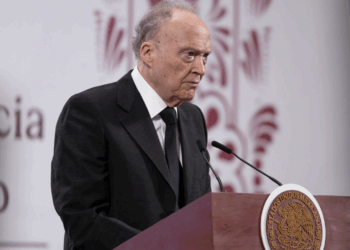 Niega Gertz Manero que marino que se suicidó estuviera implicado en huachicol fiscal. Foto de Presidencia de México