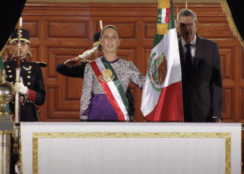 #EnVivo Claudia Sheinbaum da su primer Grito de Independencia. Foto tomada de video