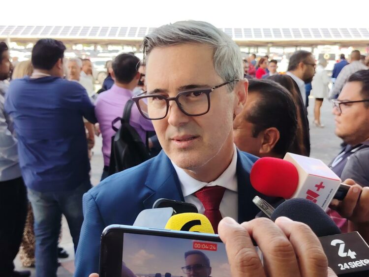 "No recuerdo que tuviera alguna investigación": JR confirma que conoció a Sergio Carmona. Foto de Josué Escamilla