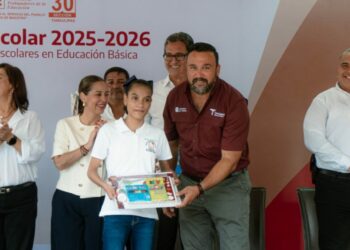 Inaugura titular de la STPS ciclo escolar 2025-2026 en Victoria