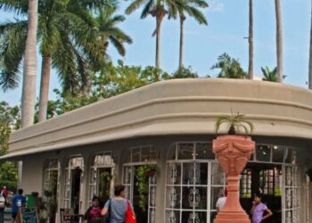 Reciben prestadores de servicios turísticos en Tamaulipas curso inclusivo