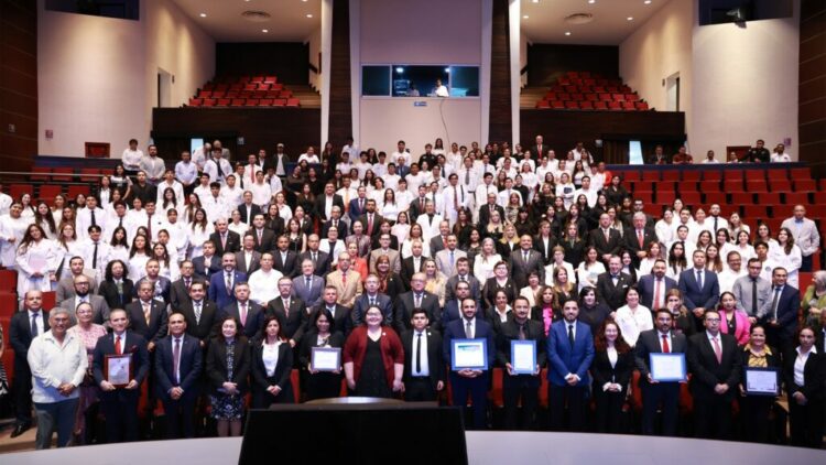 Entregan a la UAT cinco nuevas certificaciones por su calidad educativa de Licenciaturas