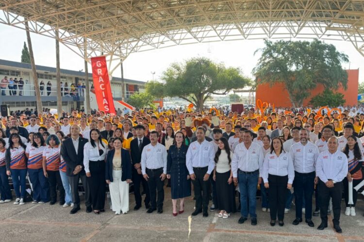 La UAT entrega obras de infraestructura en Facultades de Nuevo Laredo