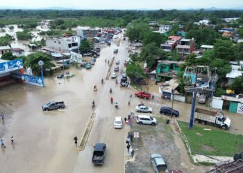 Aumenta a 64 el número de muertos por lluvias en la huasteca. Foto de Ayuntamiento de Álamo Temapache