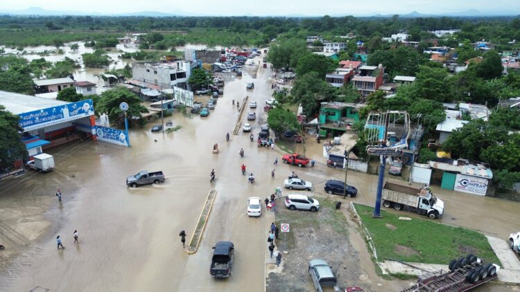 Aumenta a 64 el número de muertos por lluvias en la huasteca. Foto de Ayuntamiento de Álamo Temapache