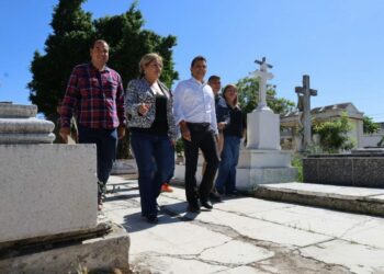 Listos panteones municipales para el Día de Muertos en Victoria