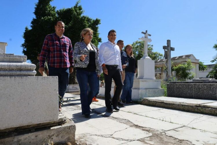 Listos panteones municipales para el Día de Muertos en Victoria