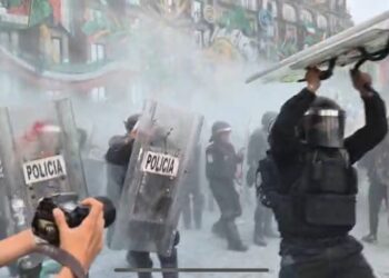 Buscaban otro 2 de Octubre, Sheinbaum califica de provocación hechos violentos en marcha. Foto timada de video