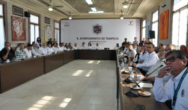 Realizan reunión de supervisión ante creciente del río Pánuco