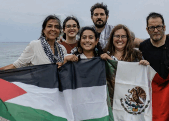 Integrantes mexicanos de la Global Sumud Flotilla. Foto de X