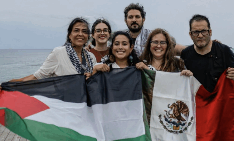 Integrantes mexicanos de la Global Sumud Flotilla. Foto de X