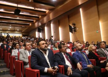 Fortalece la UAT manejo eficiente y transparente de los recursos