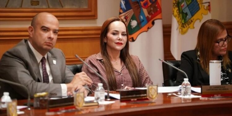 Carmen Lilia es elegida ‘Señora Internacional 2026’